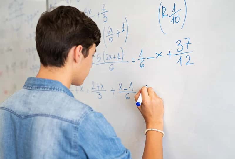 Mastering Maths in 2025: Why Online Maths Tutoring is a Game-Changer