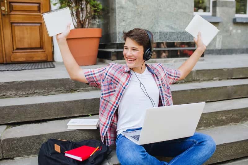 Online Tutoring: The Support Every Student Deserves